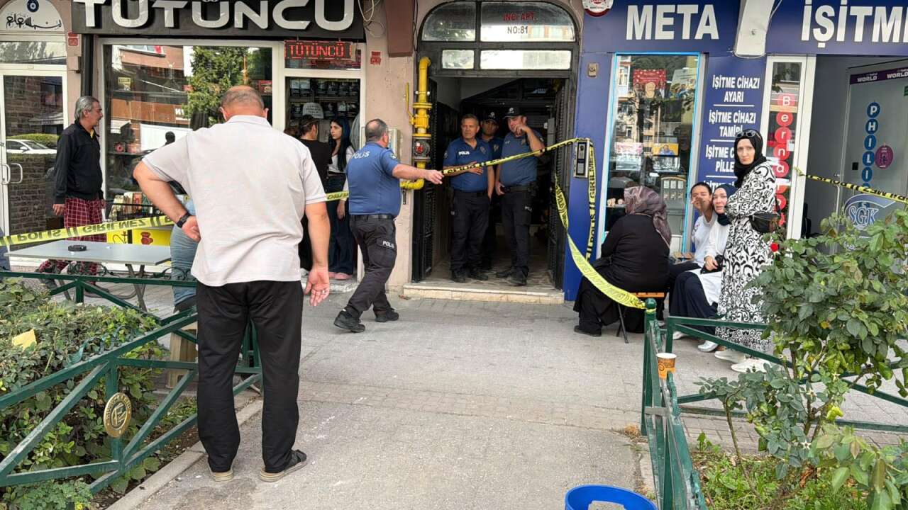 7 katlı binada şüpheli ölüm! Komşusu hareketsiz halde buldu 3
